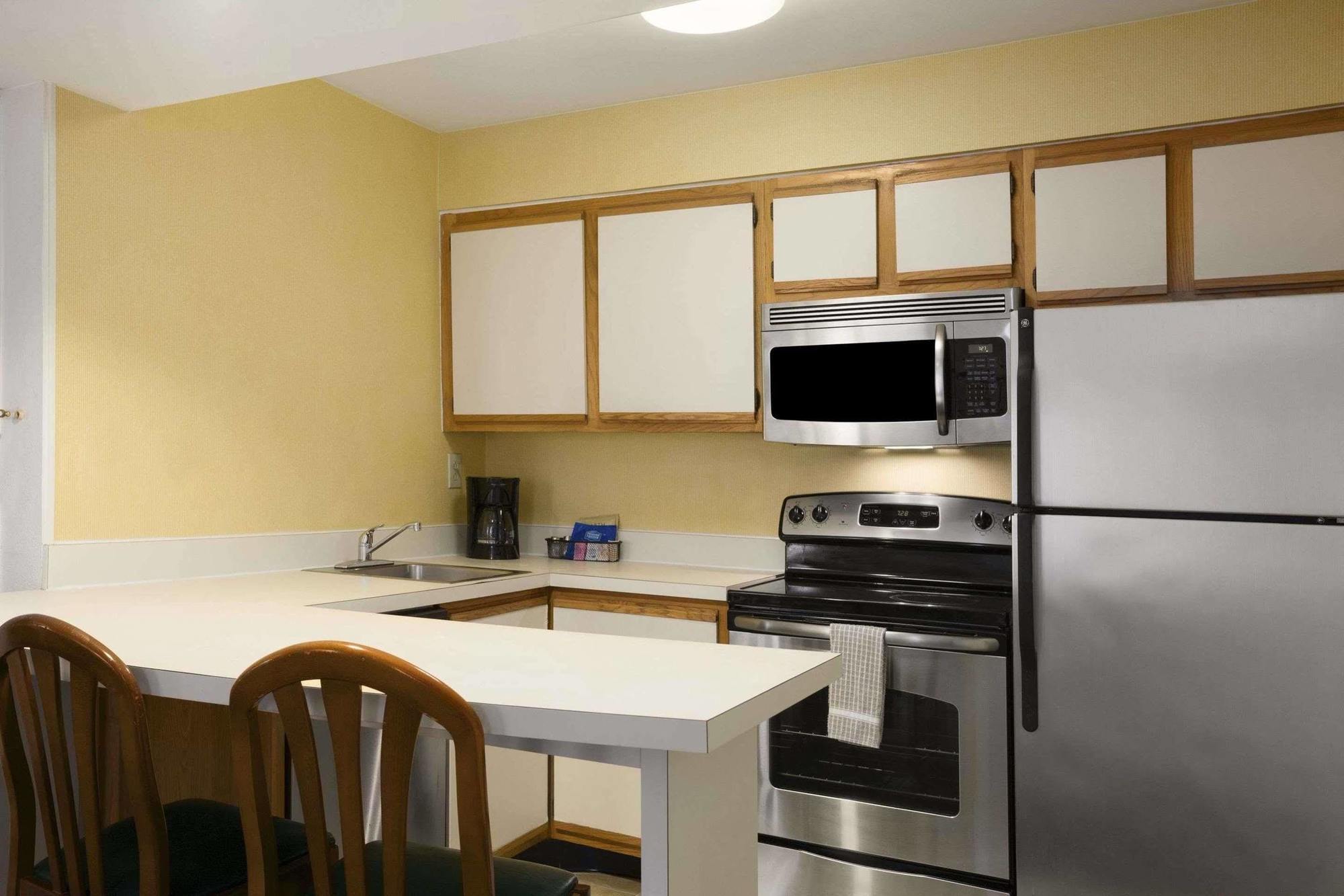 Hawthorn By Wyndham Airport Hotel Filadelfia