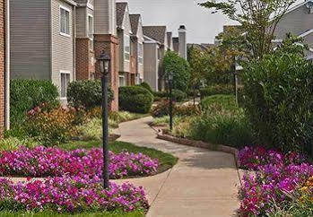 Hawthorn By Wyndham Airport Hotel Philadelphia