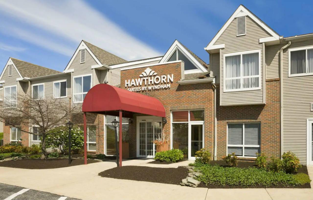 Hawthorn By Wyndham Airport Hotel Philadelphia